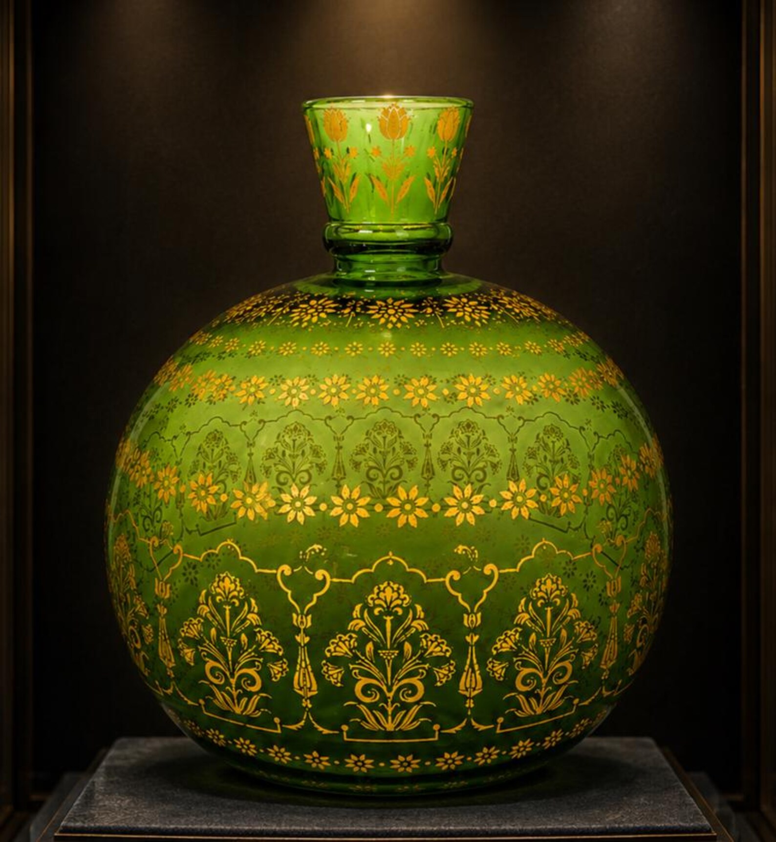 Islamic light weight mughal glass hookah base